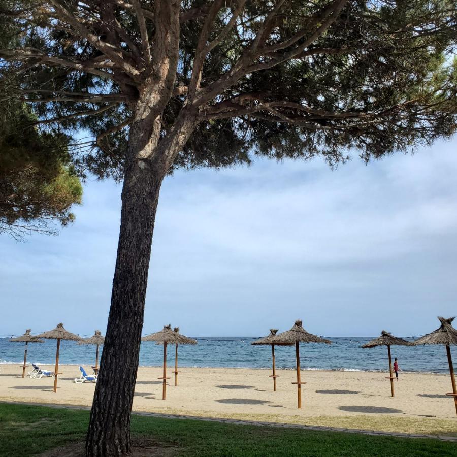 Appartamento Apart Del Sol Cambrils Esterno foto
