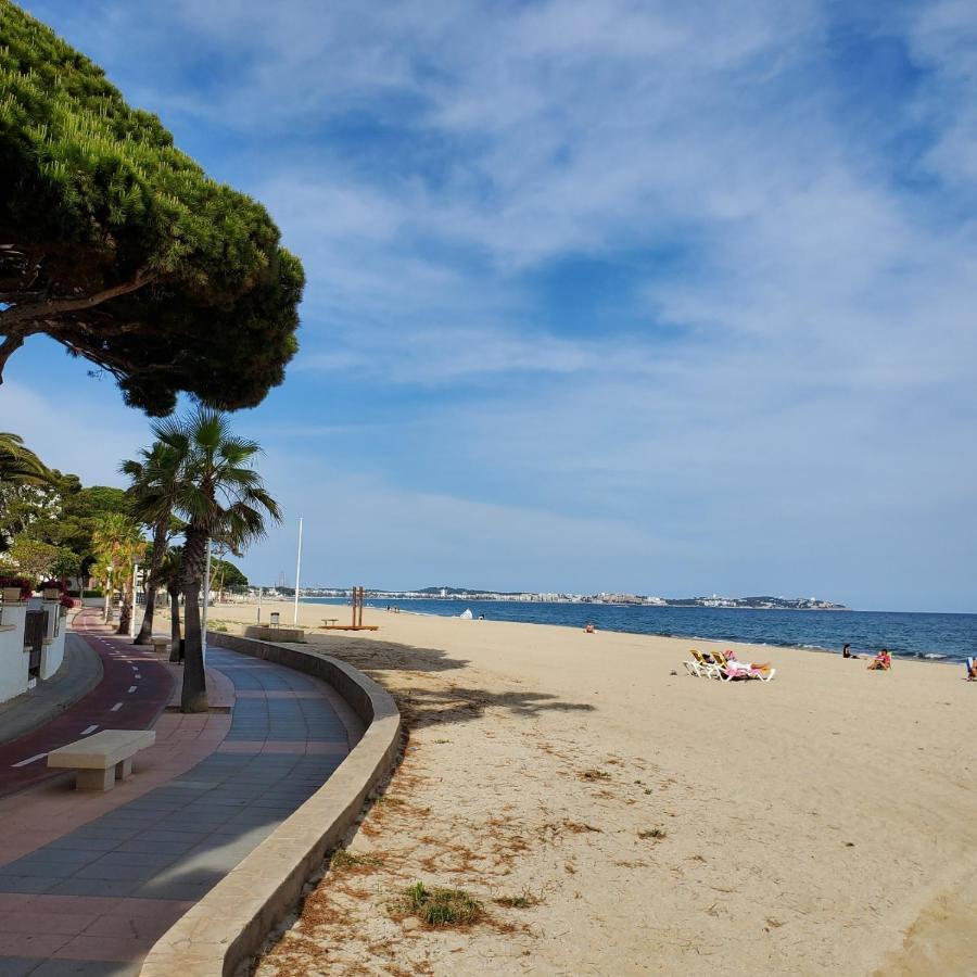 Appartamento Apart Del Sol Cambrils Esterno foto